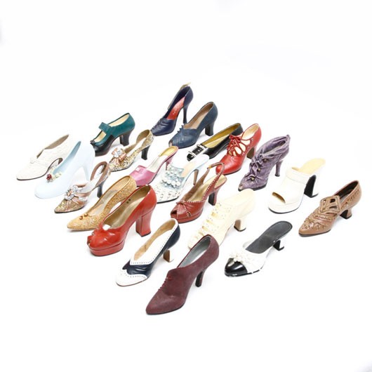 A Collection of Just The right Shoe x 20 » Kode-Store.co.uk