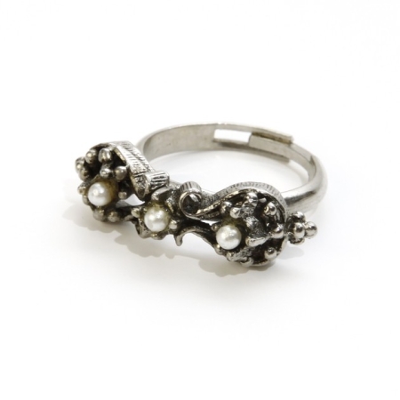 Vintage Adjustable Silver Metal and Faux Pearl Ring