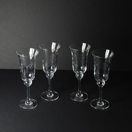 ball knopped champagne flutes 1